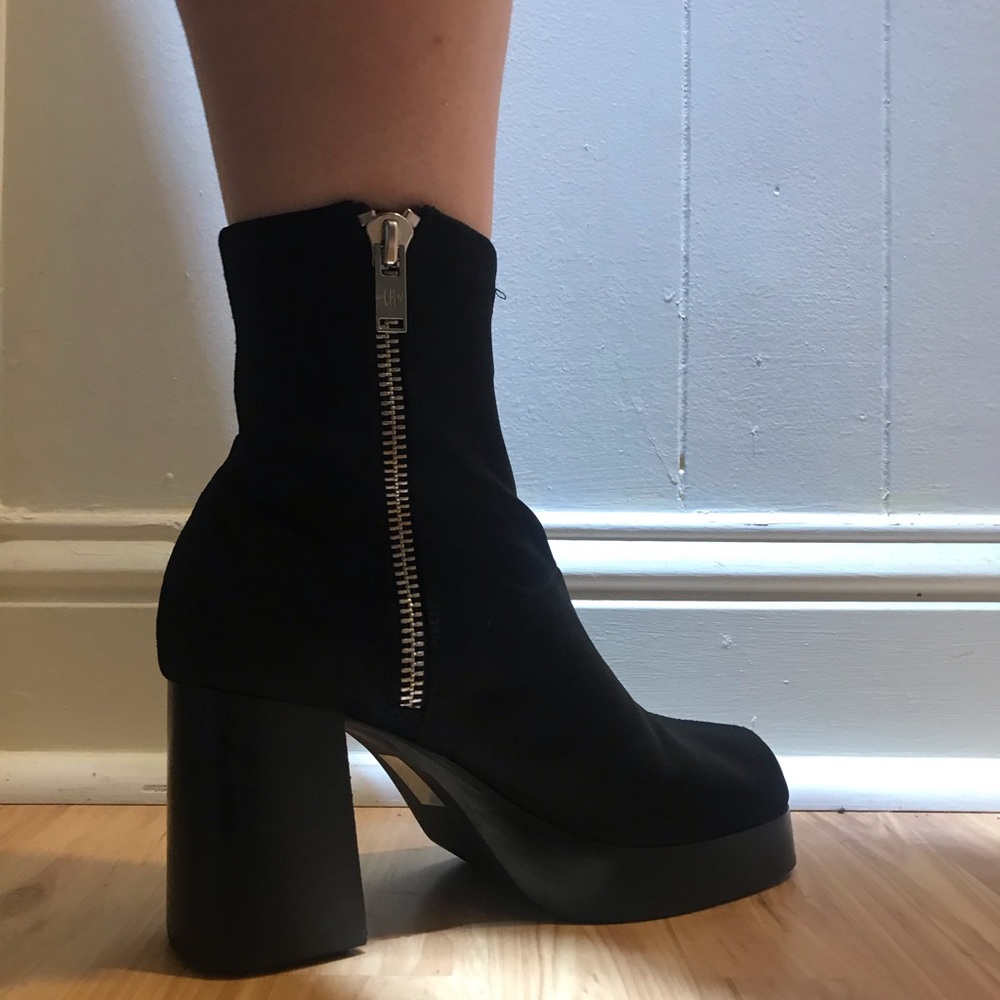 Black platform boots - Picture 3 of 5